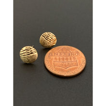 Load image into Gallery viewer, 18K Gold Earrings Stud Round Circle 0.77 grams - Rafant
