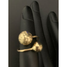 Load image into Gallery viewer, 18K Gold Ring Double Orbs Balls  1.43 grams Size 5 - Rafant