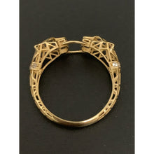 Load image into Gallery viewer, 18K Gold Ring Cubic Zirconia Stones 1.19 grams Size 6.5 - Rafant