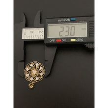 Load image into Gallery viewer, 18K Gold Pendant Heart Flower Pendant Yellow White Gold 1.42 grams - Rafant