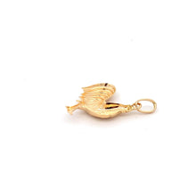 Load image into Gallery viewer, 18K Yellow Gold Pendant Rooster Chicken 1.45 grams - Rafant