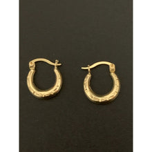 Load image into Gallery viewer, 18K Gold Earrings Hoops Loops Small 1.28 grams - Rafant