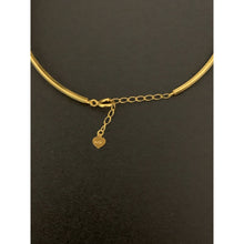 Load image into Gallery viewer, 18K Gold Bracelet Oval Bangle  Heart Size 6.5 inches 1.64 grams - Rafant
