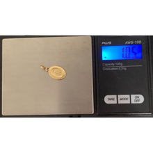 Load image into Gallery viewer, 18K Gold Pendant Oval Religious Mother Mary 1.05 grams - Rafant
