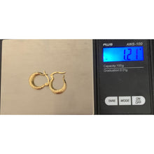 Load image into Gallery viewer, 18K Gold Earrings Hoops Loops Small 1.21 grams - Rafant