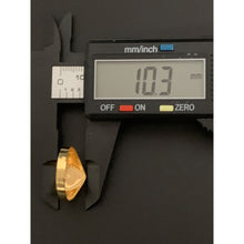 Load image into Gallery viewer, 18K Gold Ring Heart 1.27 grams Size 8.75 - Rafant