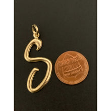 Load image into Gallery viewer, 18K Gold Pendant Letter S 1.28 grams - Rafant