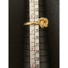 Load image into Gallery viewer, 18K Gold Ring Knot 1.39 grams Size 6.25 - Rafant