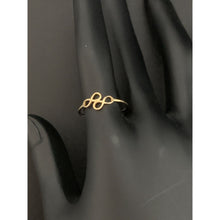 Load image into Gallery viewer, 18K Saudi Gold Ring Infinity Size 6.5 - Rafant