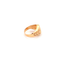 Load image into Gallery viewer, 18K Yellow Gold Ring Heart 1.16 grams Size 4 - Rafant