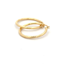 Load image into Gallery viewer, 18K Gold Earrings Hoops Textured 1.44 grams - Rafant