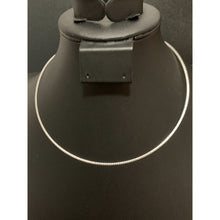 Load image into Gallery viewer, 18K Gold Necklace Chain Soft Omega 16 inches 2.44 grams 2 Tone Yellow White Gold - Rafant