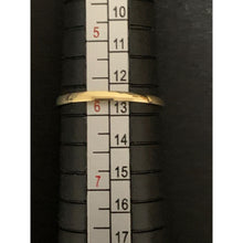 Load image into Gallery viewer, 18K Gold Ring 1.37 grams Size 5.75 - Rafant