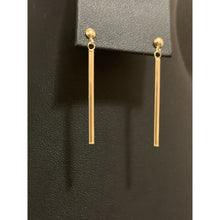 Load image into Gallery viewer, 18K Gold Earrings Posts Bars 1.05 grams - Rafant