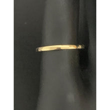 Load image into Gallery viewer, 18K Gold Ring 1.37 grams Size 5.75 - Rafant