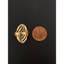 Load image into Gallery viewer, 18K Gold Ring 1.25 grams Size 6 - Rafant