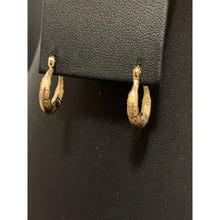 Load image into Gallery viewer, 18K Gold Earrings Hoops Loops Small 1.24 grams - Rafant