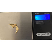 Load image into Gallery viewer, 18K Gold Pendant Pistol 1.20 grams - Rafant