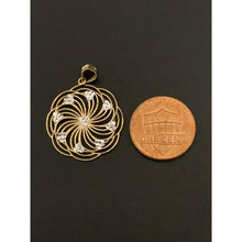 Load image into Gallery viewer, 18K Gold Pendant Heart Flower Pendant Yellow White Gold 1.42 grams - Rafant