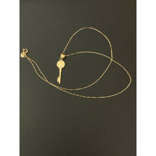 Load image into Gallery viewer, 18K Saudi Gold Necklace 15.75" Chain w/ Key Pendant 1.78 grams - Rafant