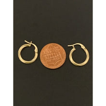 Load image into Gallery viewer, 18K Gold Earrings Hoops Loops Spiral 0.91 grams - Rafant