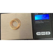 Load image into Gallery viewer, 18K Gold Ring Five Days Tricolor White Yellow Rose Gold 1.62 grams Size 8.25 - Rafant