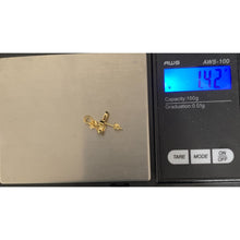 Load image into Gallery viewer, 18K Gold Earrings Studs Infinity Arrow 1.42 grams - Rafant