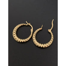 Load image into Gallery viewer, 18K Gold Earrings Hoops Loops 1.66 grams - Rafant