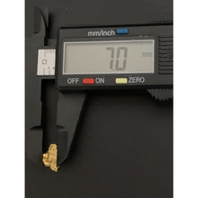 Load image into Gallery viewer, 18K Gold Earrings Stud Car 1.47 grams - Rafant