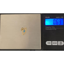Load image into Gallery viewer, 18K Gold Pendant Turquoise 0.63 grams - Rafant