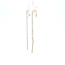 Load image into Gallery viewer, 18K Gold Earrings Threader Infinity Tiny 0.28 grams - Rafant