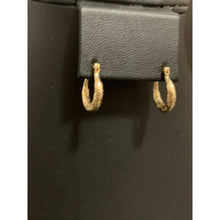 Load image into Gallery viewer, 18K Gold Earrings Hoops Loops 1.19 grams Small - Rafant