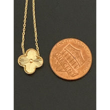 Load image into Gallery viewer, 18K Gold Necklace Centered Flower Pendant 16 inches 2.38 grams - Rafant