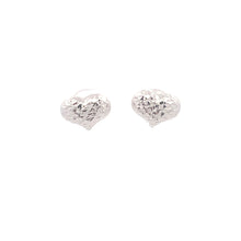 Load image into Gallery viewer, 18K White Gold Earrings Stud Heart 1.12 grams - Rafant