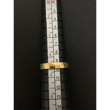 Load image into Gallery viewer, 18K Gold Ring Infinity 1.30 grams Size 4.5 - Rafant