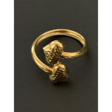 Load image into Gallery viewer, 18K Gold Ring Heart 1.41 grams Size 8.5 - Rafant