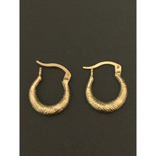 Load image into Gallery viewer, 18K Gold Earrings Hoops Loops 1.19 grams Small - Rafant