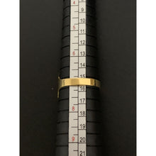 Load image into Gallery viewer, 18K Gold Ring 1.04 grams Size 7 - Rafant