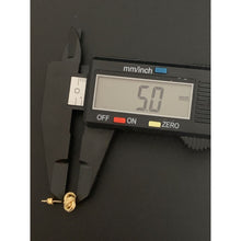 Load image into Gallery viewer, 18K Gold Earrings Stud Knot Small 1.16 grams - Rafant