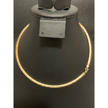 Load image into Gallery viewer, 18K Gold Necklace Omega Mesh Soft 18 inches 4.45 grams - Rafant