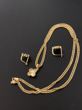 Load image into Gallery viewer, 18K Gold Necklace Chain 20 inches Flower Pendant with Stud Earrings Sets 8.87 grams - Rafant