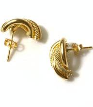 Load image into Gallery viewer, New 18K Saudi Gold Stud Earrings - Rafant