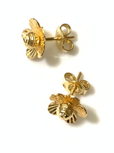 Load image into Gallery viewer, New Real 18K Saudi Gold Flower Stud Earrings - Rafant