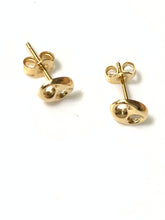 Load image into Gallery viewer, New Real 18K Saudi Gold Stud Earrings - Rafant