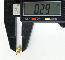 Load image into Gallery viewer, New 18K Saudi Gold Cross Stud Earrings - Rafant