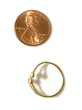 Load image into Gallery viewer, New Authentic Stamped 18K Saudi Gold Ring Size 5.5 - Rafant