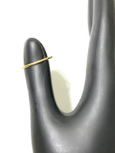 Load image into Gallery viewer, New Authentic Stamped 18K Saudi Gold Frosted Ball Ring Size 7.5 - Rafant