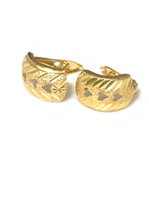 Load image into Gallery viewer, New Authentic Stamped 18K Saudi Gold French Clips Heart Design Earrings - Rafant