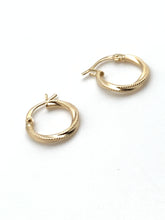 Load image into Gallery viewer, New Real 18K Saudi Gold Hoops/Loops Twisted Earrings Small 0.88 grams - Rafant