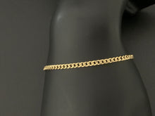 Load image into Gallery viewer, 18K Gold Chain Bracelet Curb Size 7 inches - Rafant